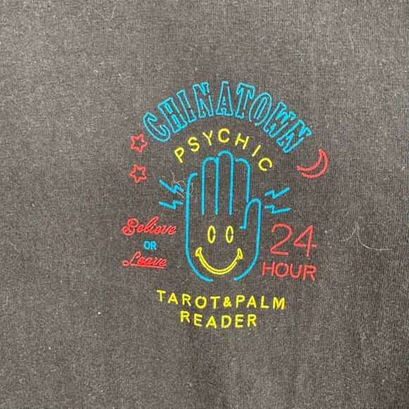 Chinatown Market x Smiley Psychic Palm Reader T-Shirt Adult Medium Black - Picture 4 of 9